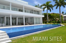 Enlarge photo 302