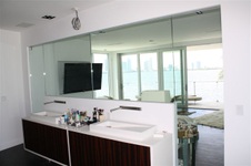 Enlarge photo 382