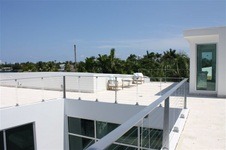 Enlarge photo 389
