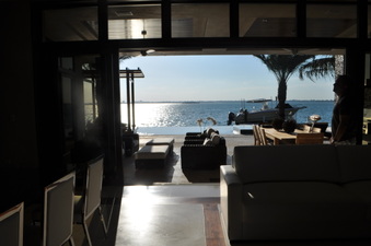 Enlarge photo 357