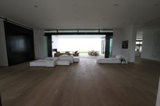 Enlarge photo 271