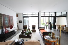 Enlarge photo 291