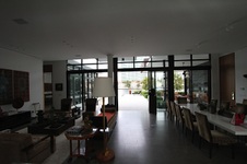 Enlarge photo 294