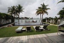 Enlarge photo 311