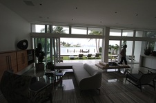 Enlarge photo 313