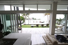Enlarge photo 316