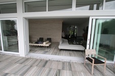 Enlarge photo 319