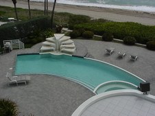Enlarge photo 203