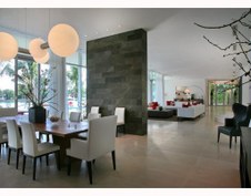 Enlarge photo 144