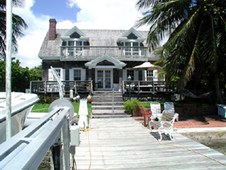 Enlarge photo 33