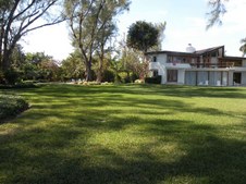 Enlarge photo 113