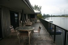 Enlarge photo 148