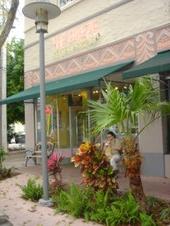 ICE CREAM SHOPS 