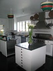 Enlarge photo 32