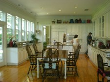 Enlarge photo 89