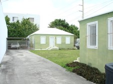 Enlarge photo 40