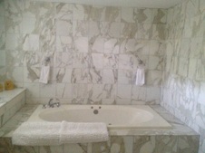 Enlarge photo 128