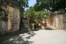 Enlarge photo 19