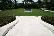 Enlarge photo 210