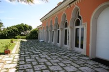 Enlarge photo 251