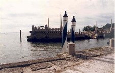 Enlarge photo 34