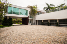 Enlarge photo 99