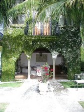 Enlarge photo 37