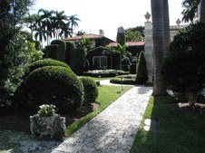 Enlarge photo 44
