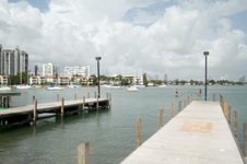 Enlarge photo 83