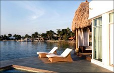 Enlarge photo 104