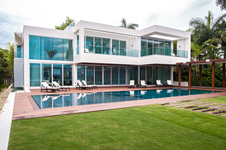 Enlarge photo 122