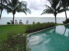 Enlarge photo 32