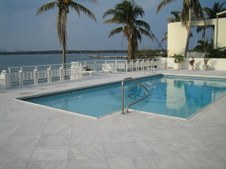 Enlarge photo 114