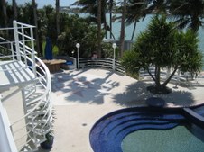 Enlarge photo 116