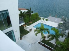 Enlarge photo 121