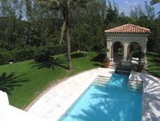 Enlarge photo 42