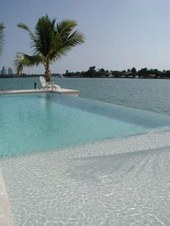 Enlarge photo 74
