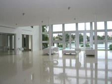Enlarge photo 58