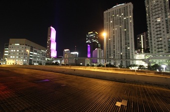 Enlarge photo 305