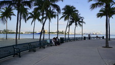 Enlarge photo 200