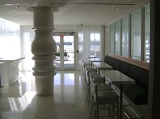 Enlarge photo 19