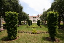 Enlarge photo 89