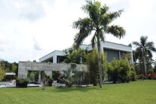 Enlarge photo 48