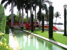Enlarge photo 71