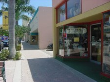 Enlarge photo 6