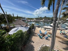 Enlarge photo 125