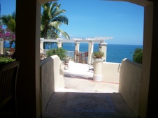 Enlarge photo 57