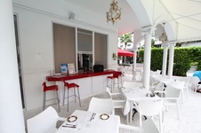 Enlarge photo 9