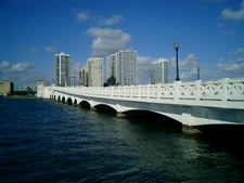 Enlarge photo 45