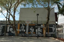 Enlarge photo 63